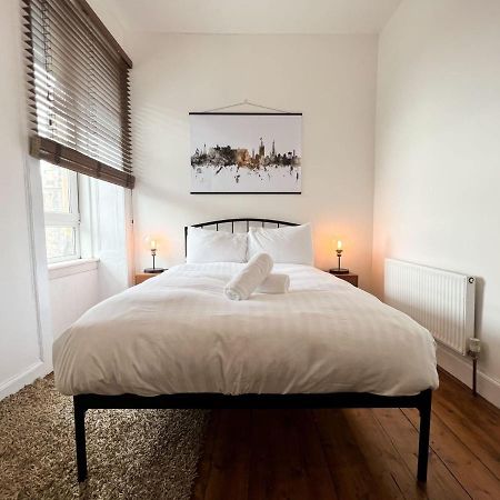 Bohemian 1Br Flat In Abbeyhill Apartment เอดินบะระ ภายนอก รูปภาพ