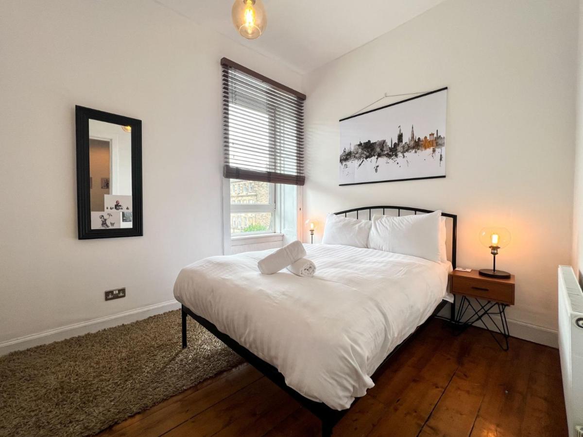 Bohemian 1Br Flat In Abbeyhill Apartment เอดินบะระ ภายนอก รูปภาพ