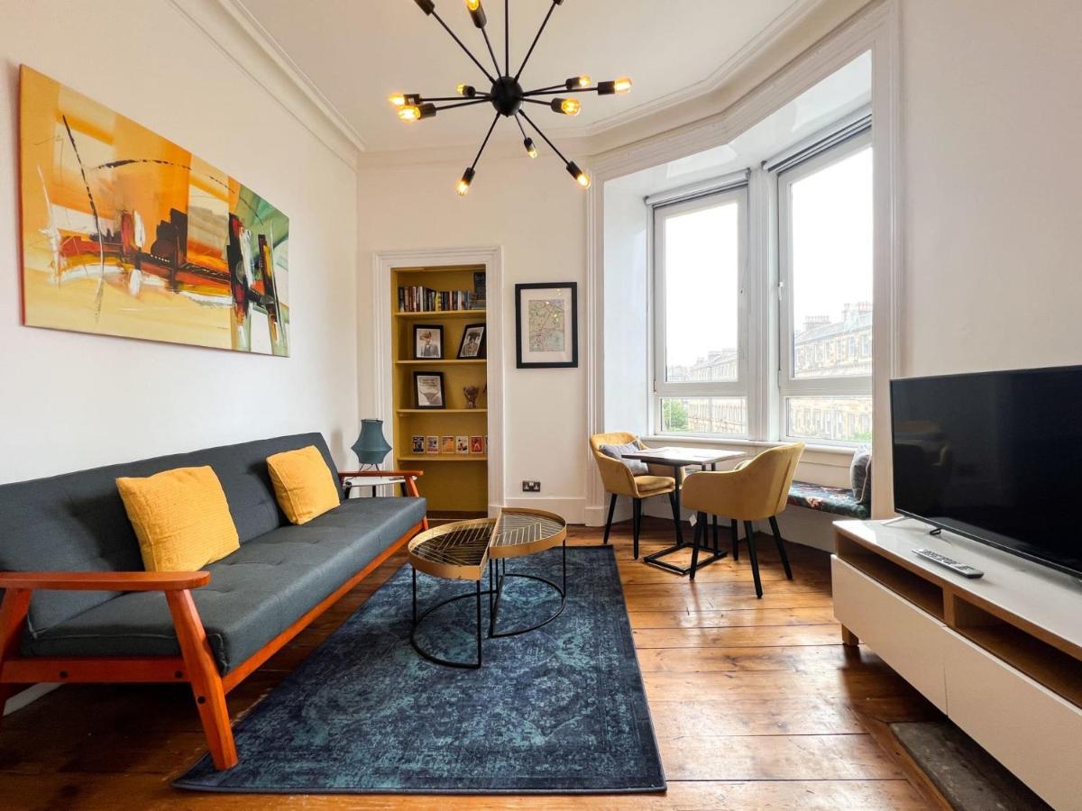 Bohemian 1Br Flat In Abbeyhill Apartment เอดินบะระ ภายนอก รูปภาพ