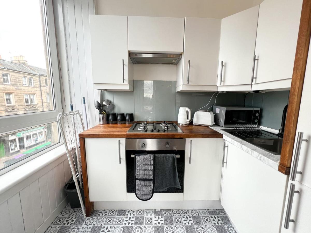 Bohemian 1Br Flat In Abbeyhill Apartment เอดินบะระ ภายนอก รูปภาพ